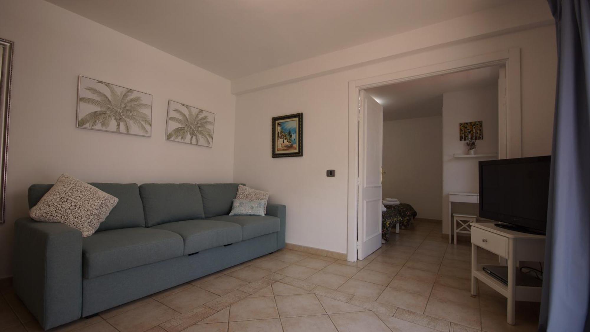 Apartamento Familiar Con Piscina Con Wi Fi En Los Cristianos ロスクリスティアーノス エクステリア 写真