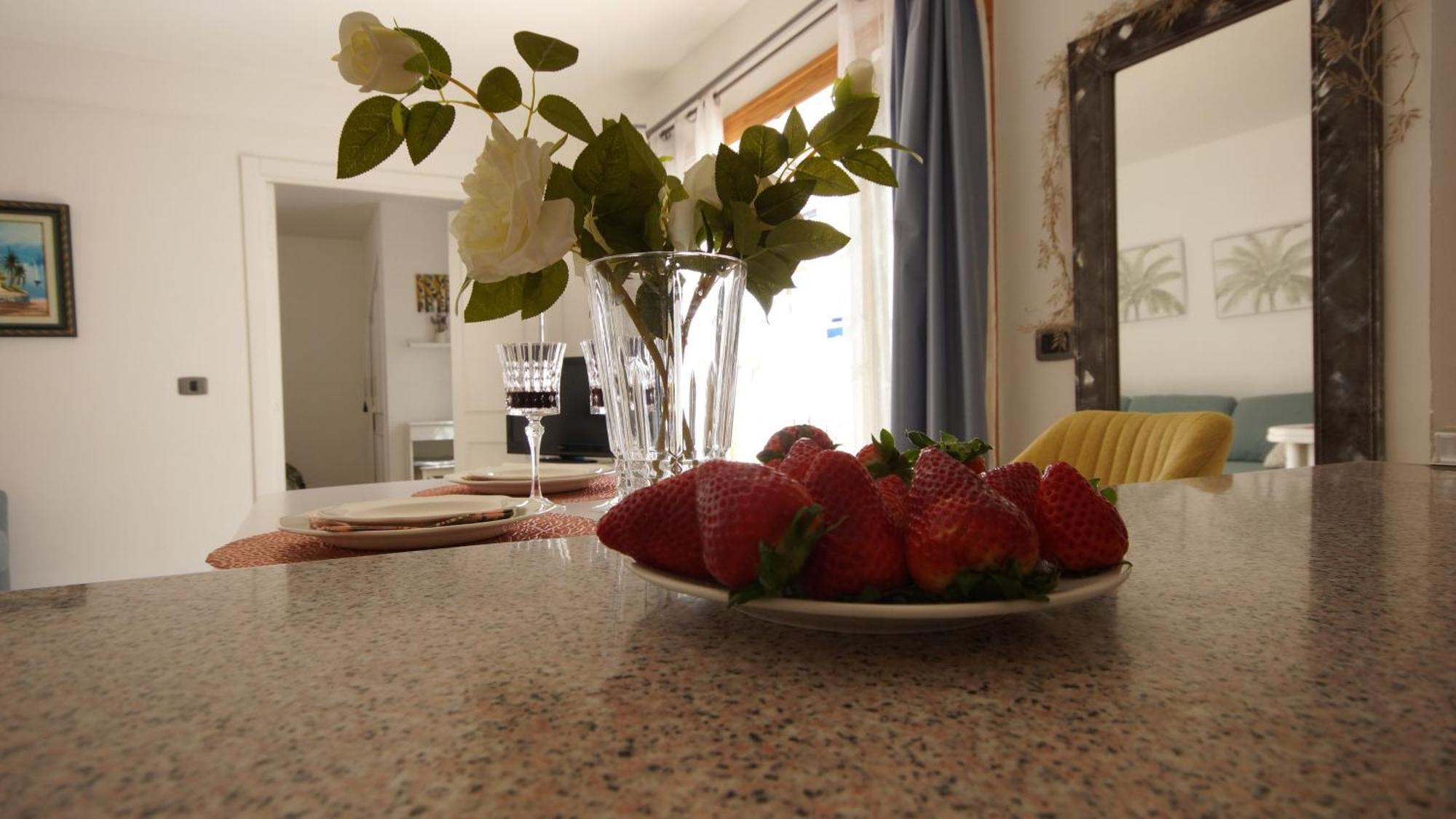 Apartamento Familiar Con Piscina Con Wi Fi En Los Cristianos ロスクリスティアーノス エクステリア 写真