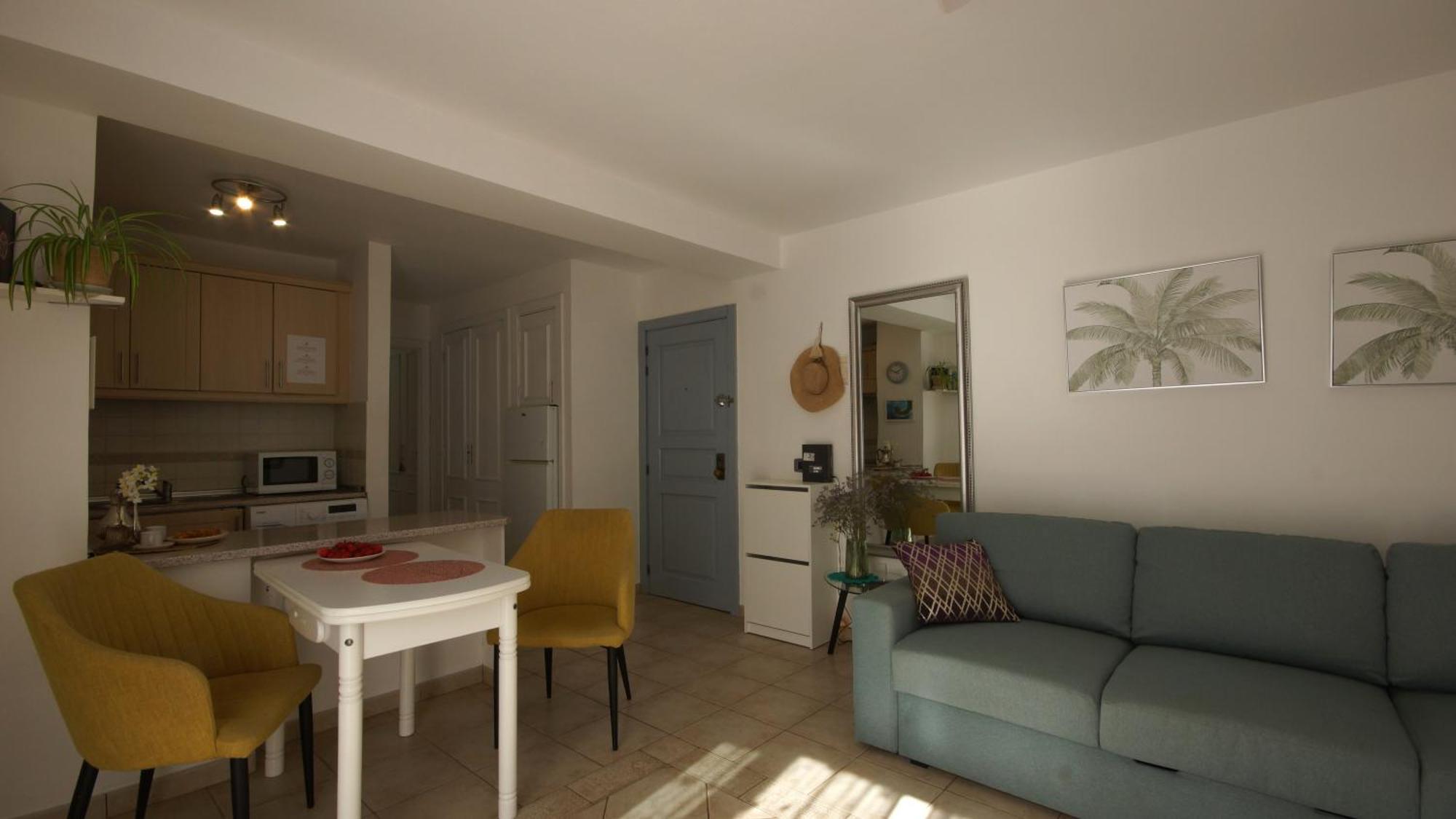 Apartamento Familiar Con Piscina Con Wi Fi En Los Cristianos ロスクリスティアーノス エクステリア 写真